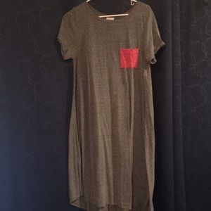 M Grey LuLaRoe Carly with red pocket